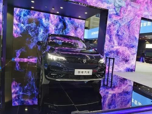 买纯电动汽车，选择传统车企好？还是造车新势力好呢？