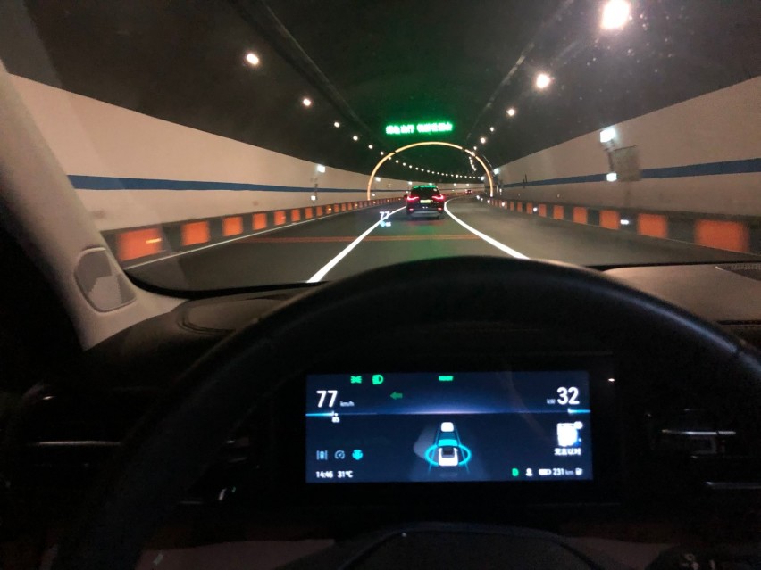 “出来混迟早要还的”蔚来终推送NIO Pilot自动辅助驾驶