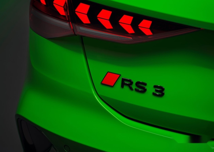 2025款奥迪RS3，坚持使用5缸发动机，3.8秒破百