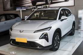 不到10万就能买的高品质SUV！轴距2米8，还带2C快充，看啥合资？