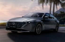 智能化加持，入门价格下探，日产天籁·鸿蒙座舱版解析