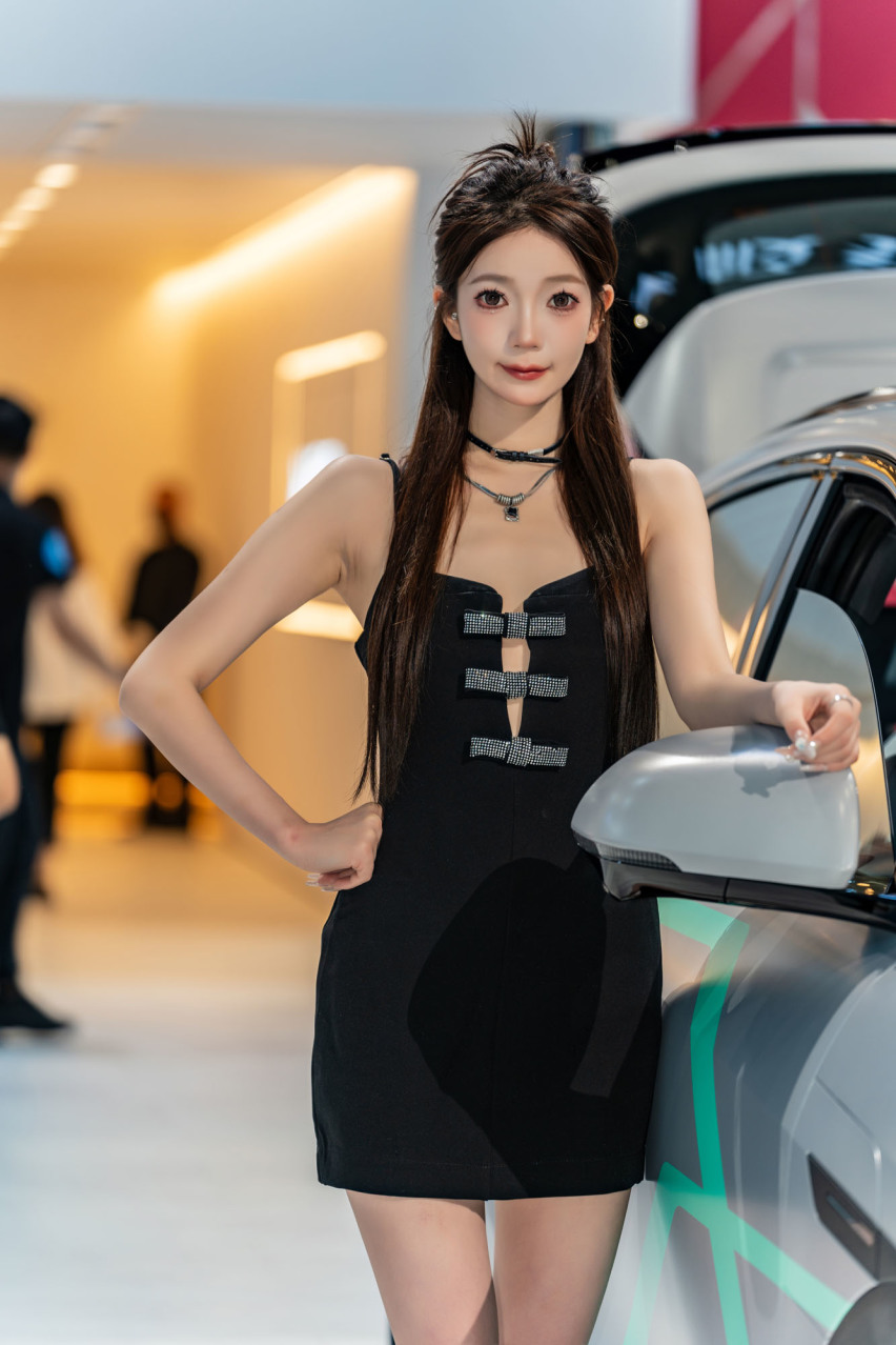 2024广州车展小姐姐大合集！是真男人就坚持到最后一张！