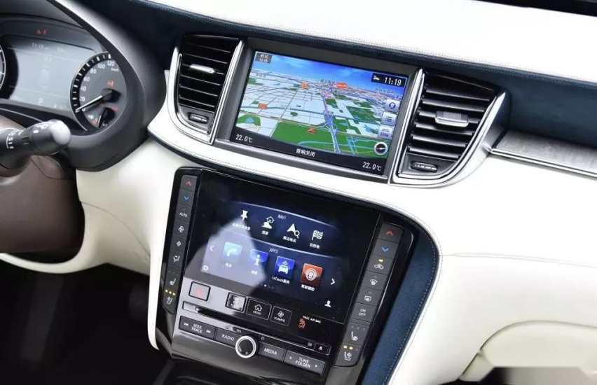豪华四驱SUV选购：凯家XT6、英家QX50怎么选？