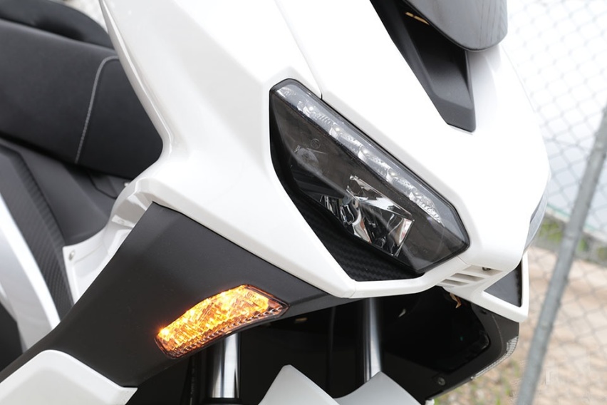 龙嘉VMAX300原型？ 意大利FORMULA 125
