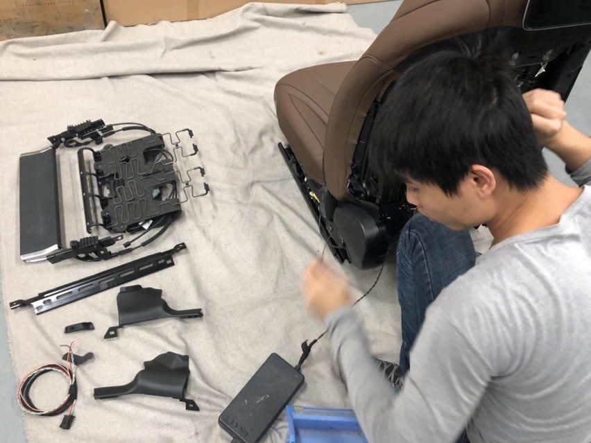 增强舒适性，升级幸福感，奔驰S350 S450加装脚托，腿托