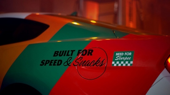 在线购物送新车，福特Mustang 711便利店特别版