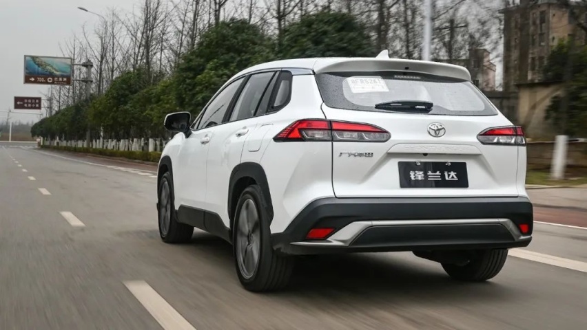 最便宜的丰田SUV，开着值不值13万？