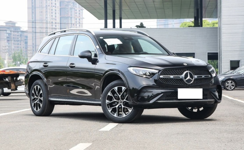 奥迪油车全系价格“大跳水”，A4L、Q5L、A6L抢着降，市场变了？