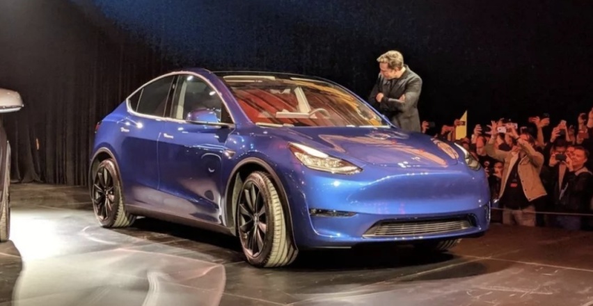 30余万，你会选蔚来EC6还是Model Y？