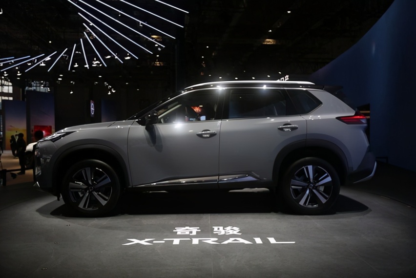 全新一代奇骏能硬刚CR-V、RAV4，顶着三缸当日系SUV“课代表”吗