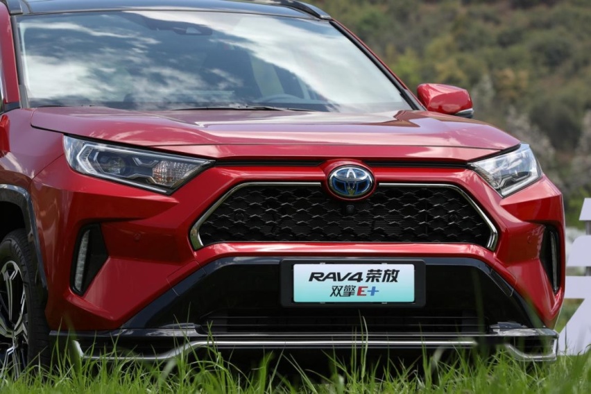 自带“Pro”属性，RAV4荣放双擎E+可满足你所有的需求