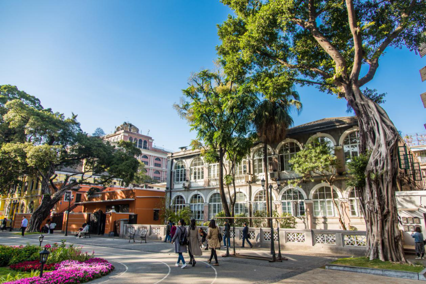 一个人一座城 一台吉利嘉际带你品读广州历史