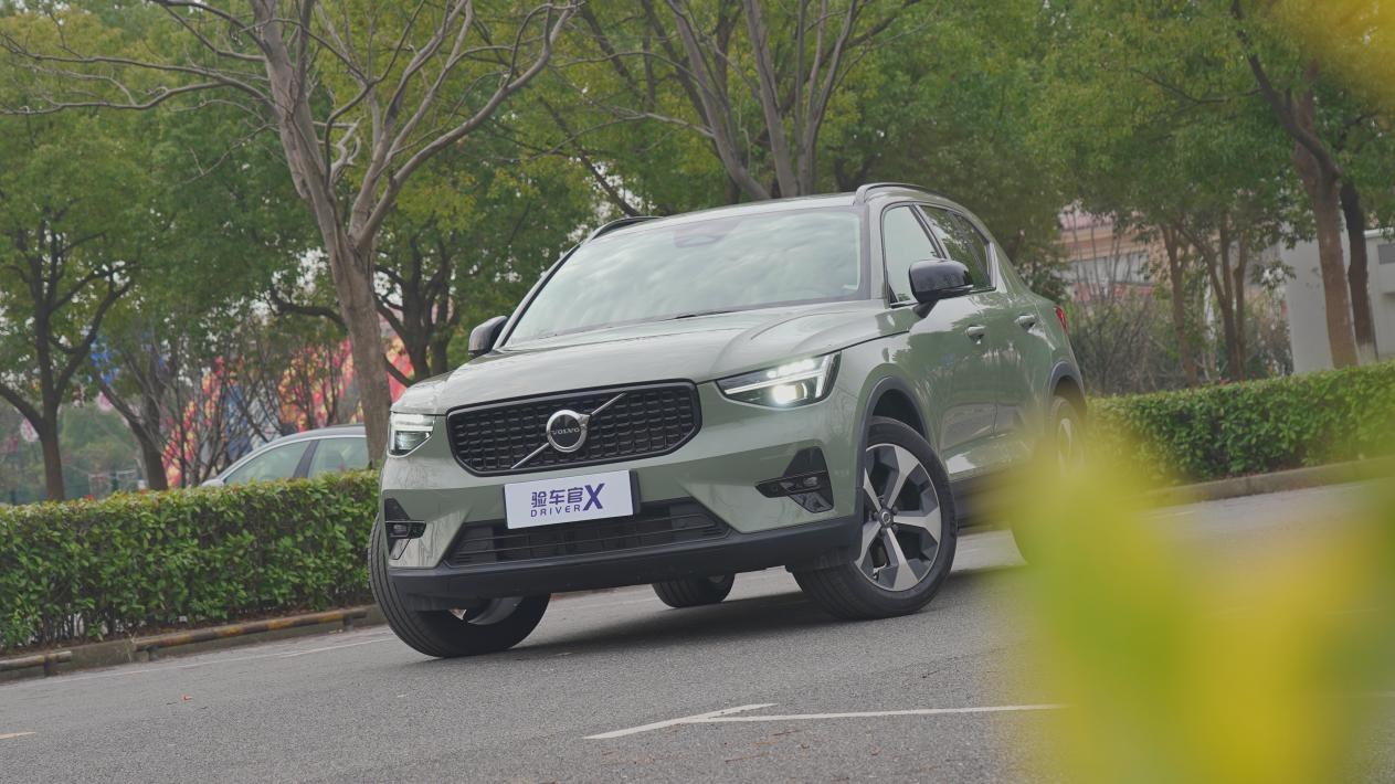 購置稅減半還有置換補貼?“三好學生”沃爾沃XC40你心動了嗎? 購置稅減半還有置換補貼?“三好學生”沃爾沃XC40你心動了嗎?