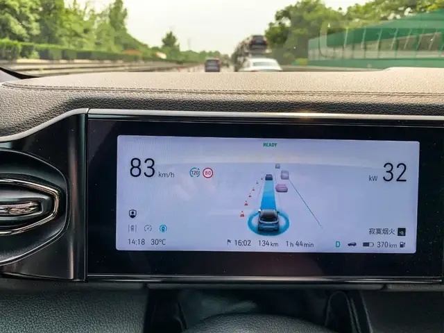 在蔚来车机系统升级的背后，其实还有很多……