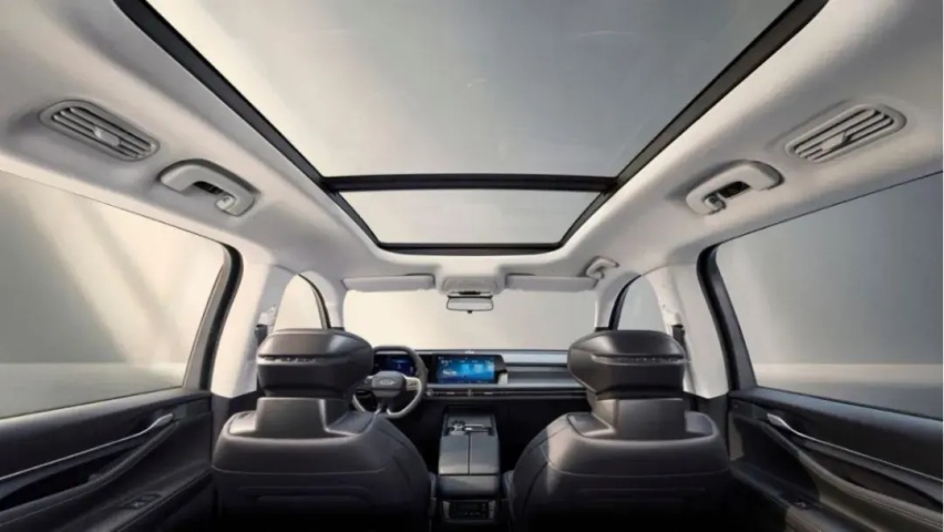 2025款福特锐界L混动“浓香型”上市，24.68万享混动大七座SUV