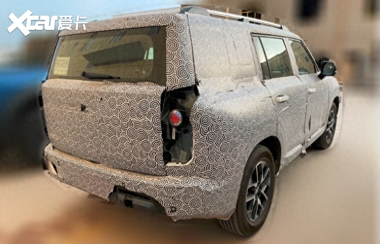 疑似bj50测试车曝光,对抗哈弗猛龙