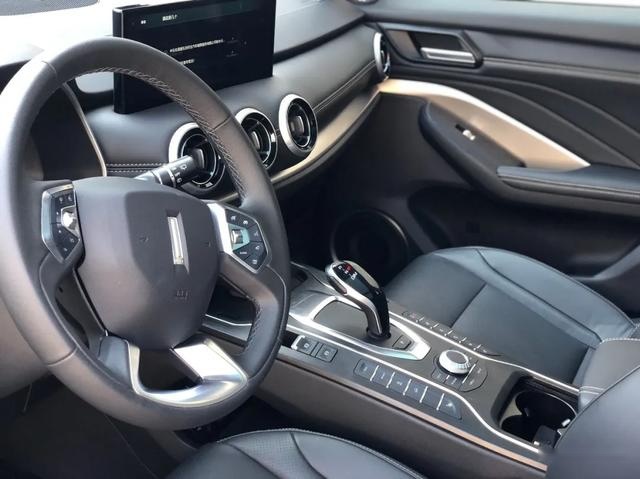 亲测2020款VV6 驾驭变得更轻松