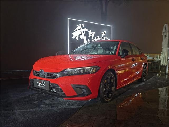 漂上南山，试驾第十一代思域，我变“丑”了也变强了