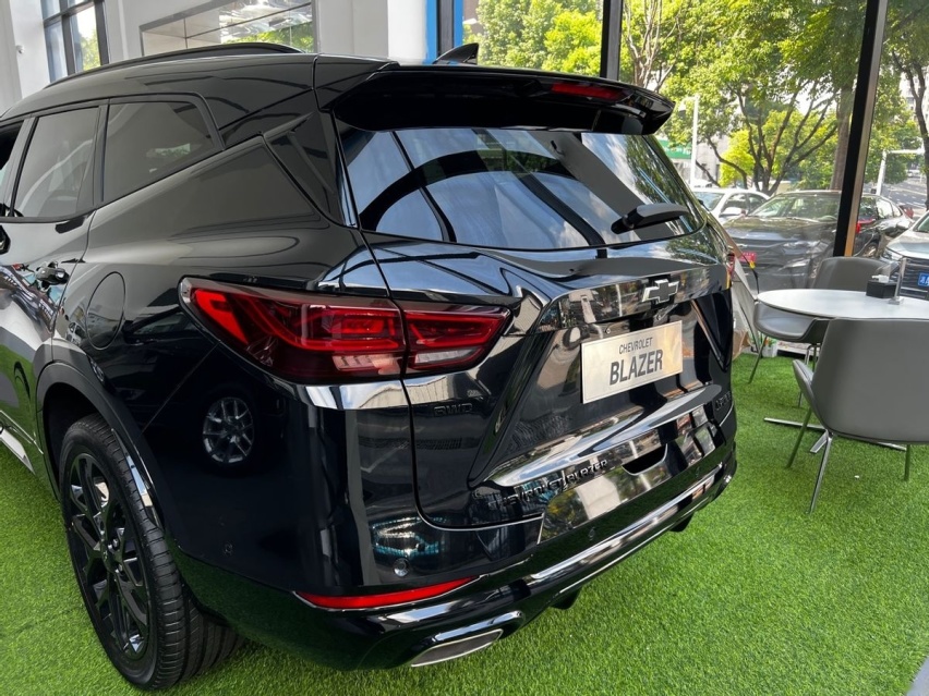 19.49万起合资中大型SUV，还是7座！ 探店2023款雪佛兰开拓者