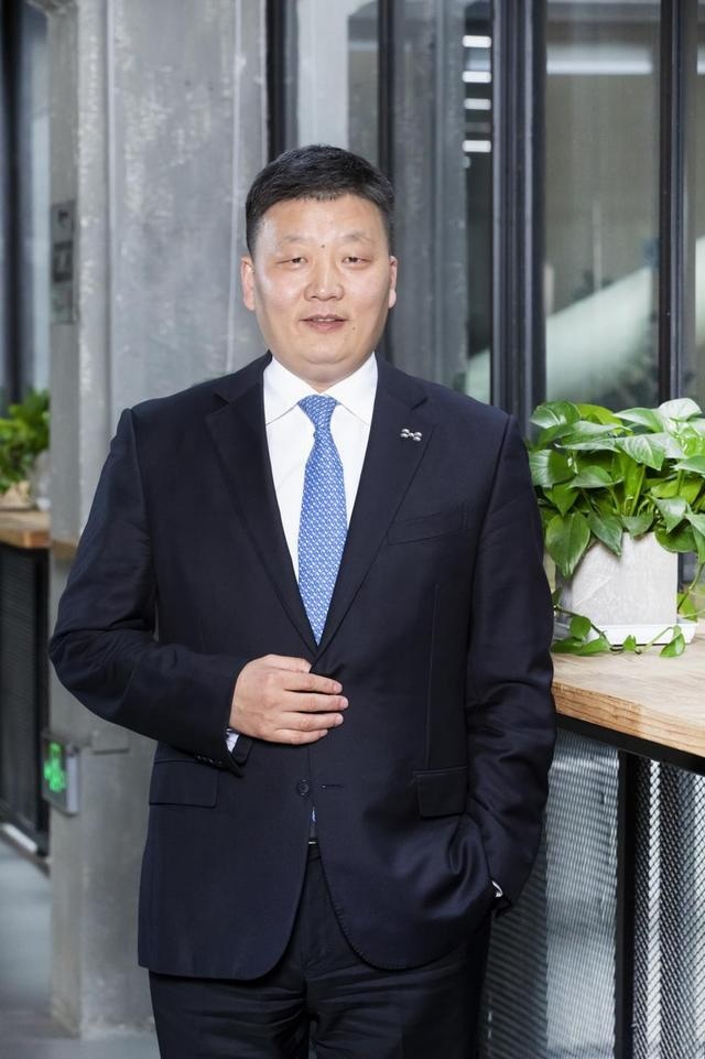 独家：蔡建军离职爱驰汽车，付强接管营销工作