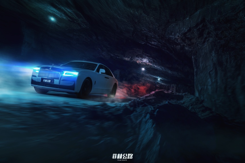 与神同行 Your's Ghost