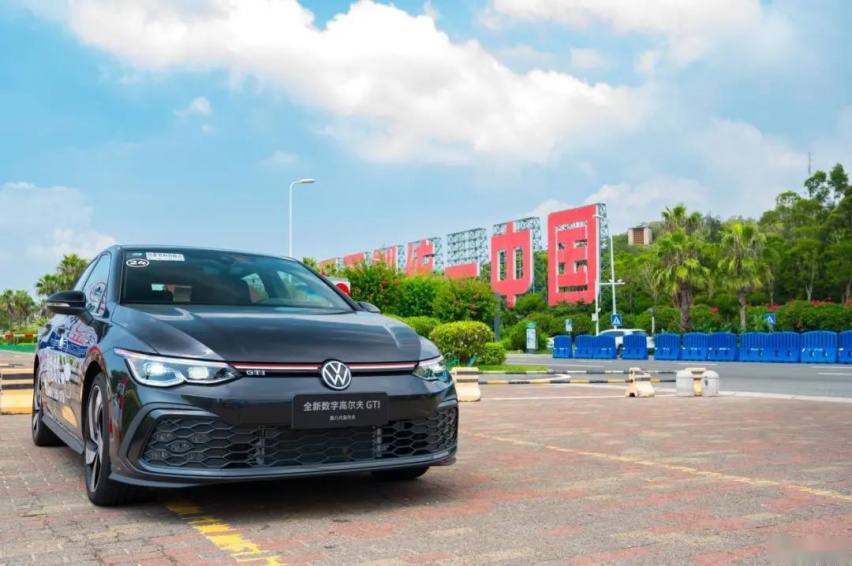 一次开够8代高尔夫GTI，告诉你为什么买它要趁早！