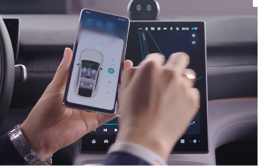 NIO Phone没电也可解锁，还能分享快乐