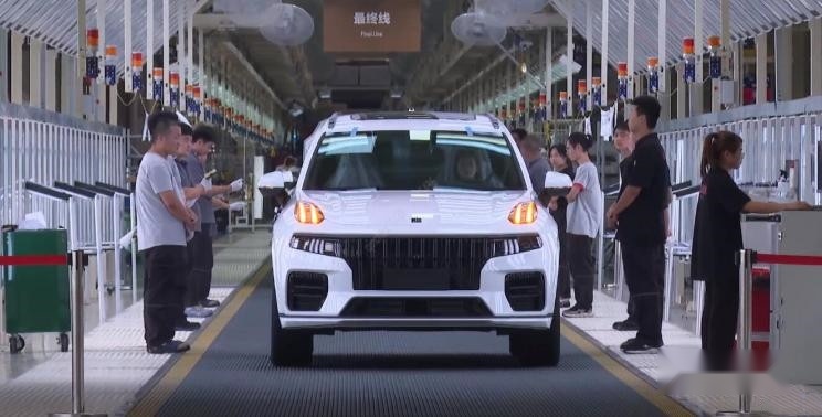 在领克09面前，沃尔沃xc90、第四代汉兰达都感觉不香了！