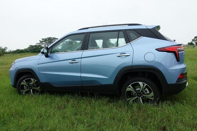 江淮乘用车3.0时代首款SUV“新战甲”嘉悦X4重庆试驾会
