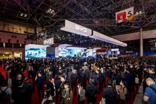 全球首家达成600万辆新能源汽车下线，比亚迪再创纪录！