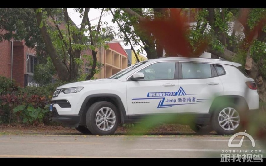 实拍Jeep新指南者，为什么专业紧凑级SUV要选它？