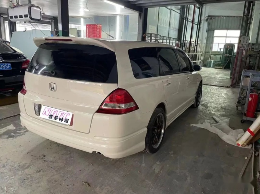 会喷火的英菲尼迪Q50S，在它身上看到了GT-R R35的影子