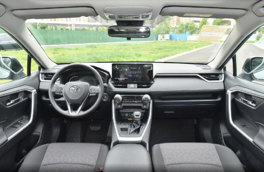 三车横评！本田CR-V、丰田RAV4荣放、途观L都有什么差距？