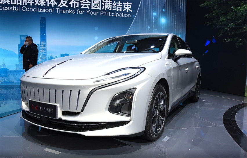 12万出头的中型纯电轿车，红旗E-QM5销量并不好，你会考虑吗
