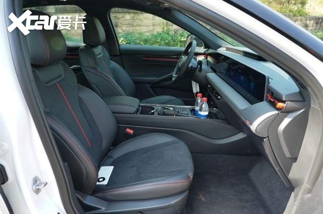 全新蒙迪欧对比奥迪A4L？别说就算豪华品牌又如何
