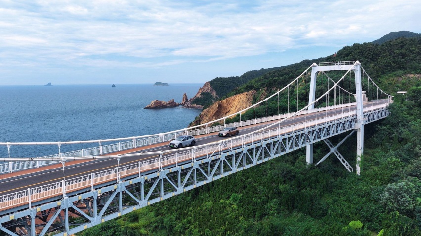 与你，探索梅赛德斯-奔驰标准之道全新EQE纯电SUV体验之旅启程！