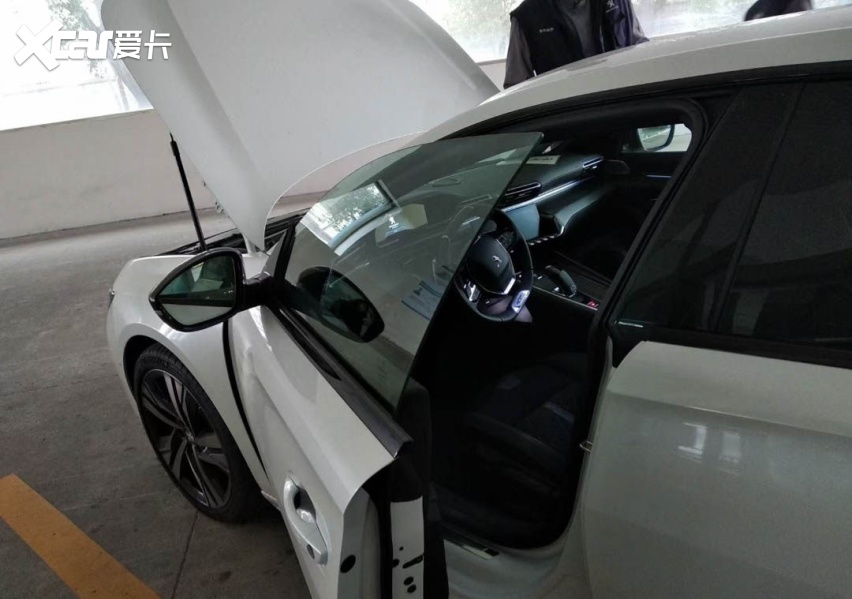 508 GT轿跑现身国内！无框车门+掀背尾门，网友：加长破坏美感