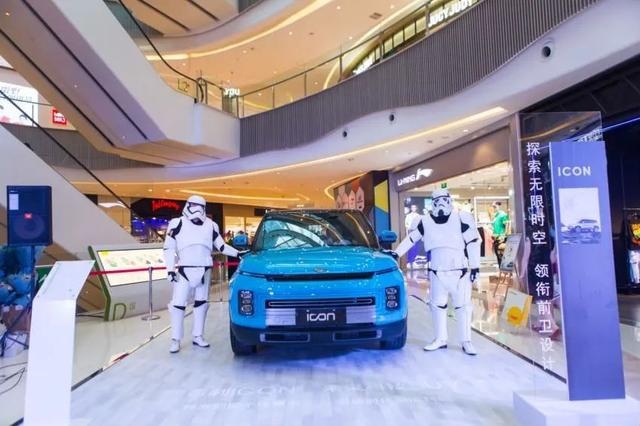 轴距2.64米，标配独立悬架，吉利ICON怎么买最值？