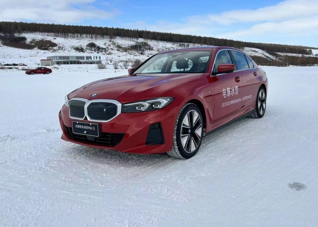 纯电亦能畅享冰雪驾趣， 牙克石体验全新BMW i3