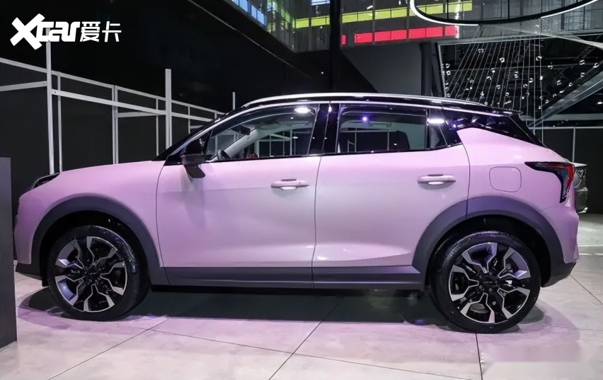 高颜值的领克02 ,为我的生活增加精彩