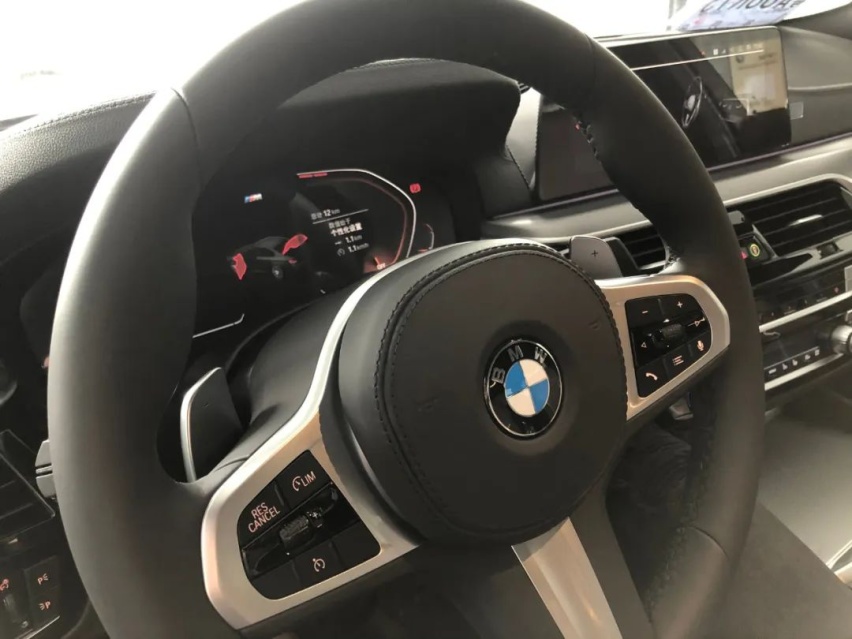 等不来G80 M3，这位3系GT车主入手了标轴540i，真香