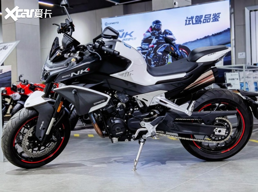 春里雨里,陪同朋友静态品鉴春风800nk