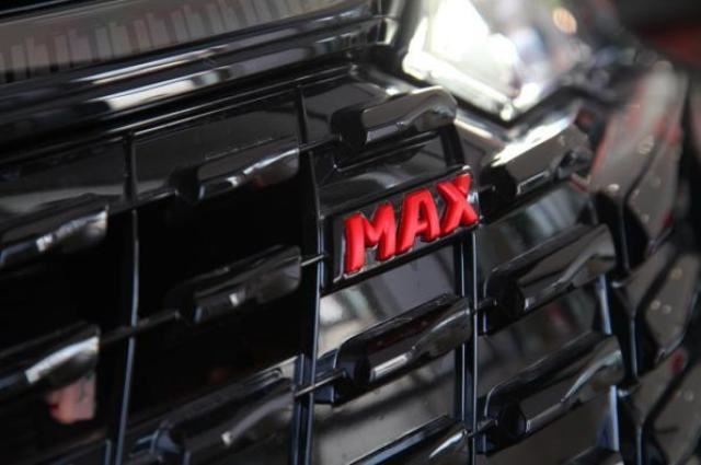 奕炫MAX“幻夜黑”仅7秒破百，够酷够性能！