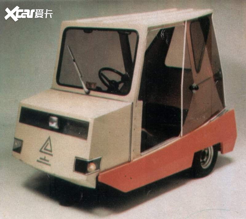 80年代的法国电动老年代步车-cedre midinette 1000