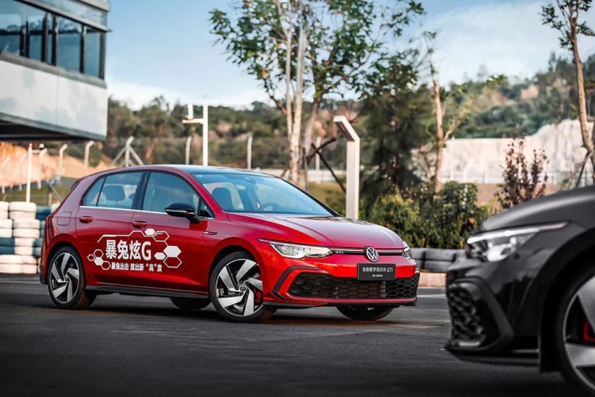 试驾全新高尔夫GTI：情怀、进步都给你