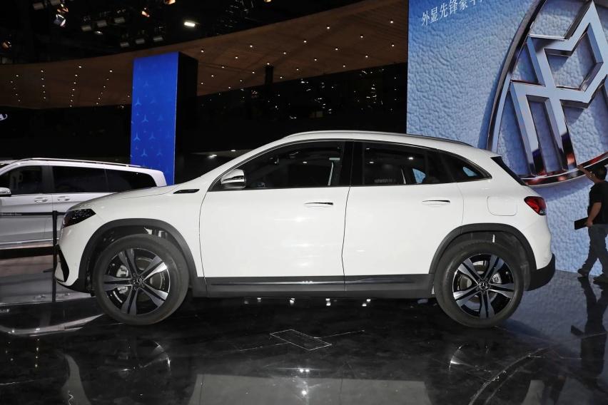 入门级别奔驰纯电SUV EQA 260上市 续航超600km