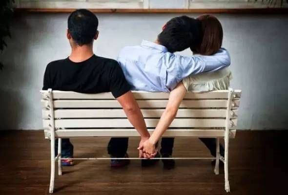 被8AT炸了锅，来看看中、美规途观到底区别有多大！