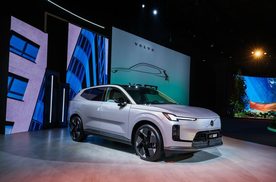 重塑电气化豪华新美学！全新XC70全球首发：预售29.99万起