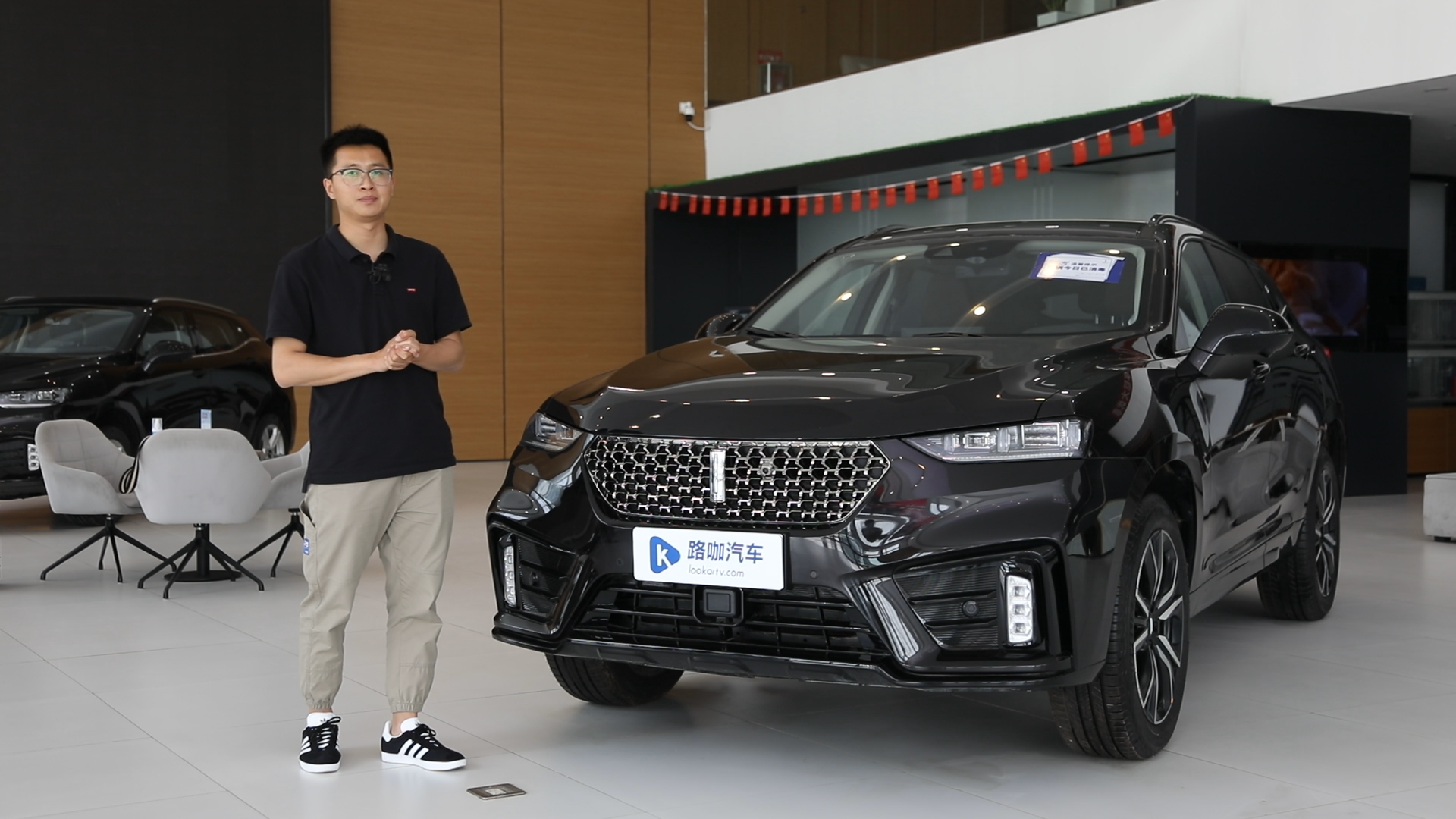 WEY VV7���ꌍ�� 20�fԪ�Ⱥ����ԃr�ȵ�SUV��