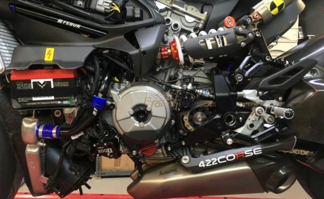 165公斤的超级跑车 杜卡迪PanigaleCorse422